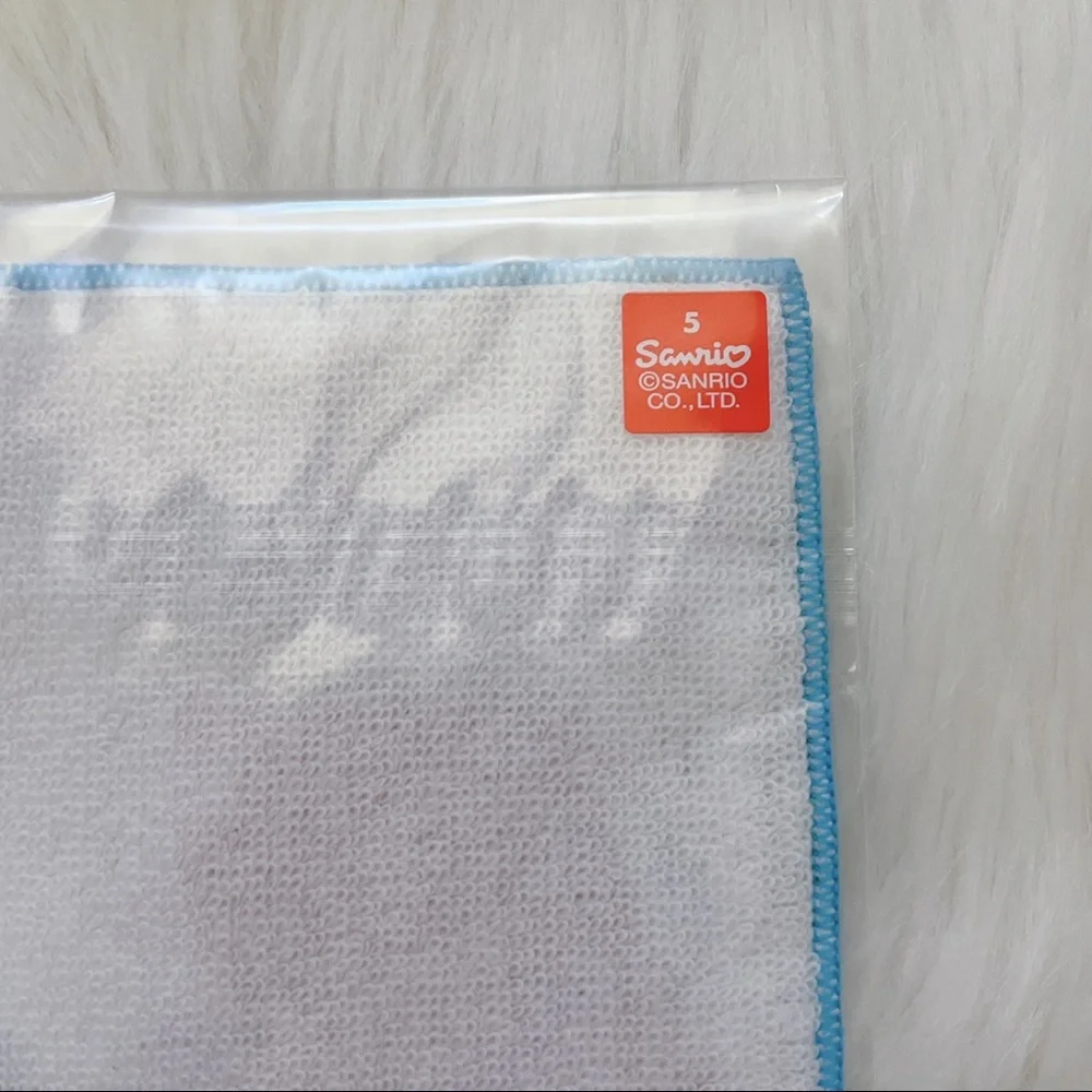 NEW Hello Hello Kitty Mini Hand Towel Sanrio Japan 2001 Gotochi Taiheiyo